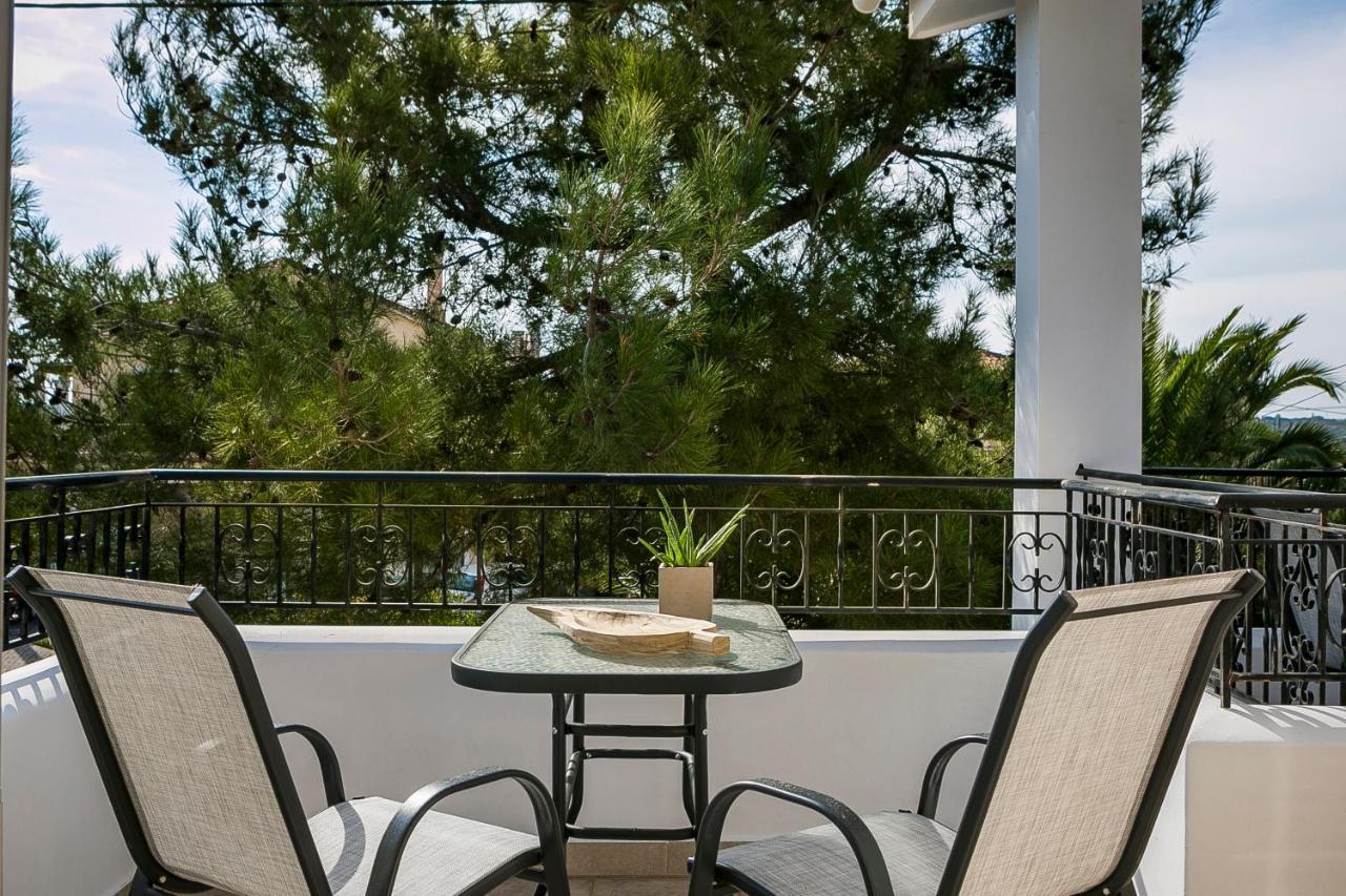 Julia'S Boutique Suites, Near Argostoli. Travliata Bagian luar foto